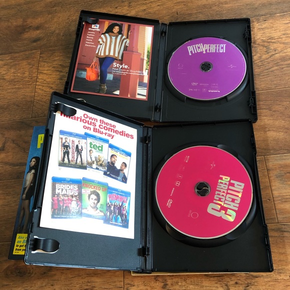 Complete DVD Collection of the Pitch Perfect Movie Trilogy - Picture 5 of 10